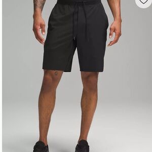 Lululemon men’s T.H.E. Linerless Short 9”